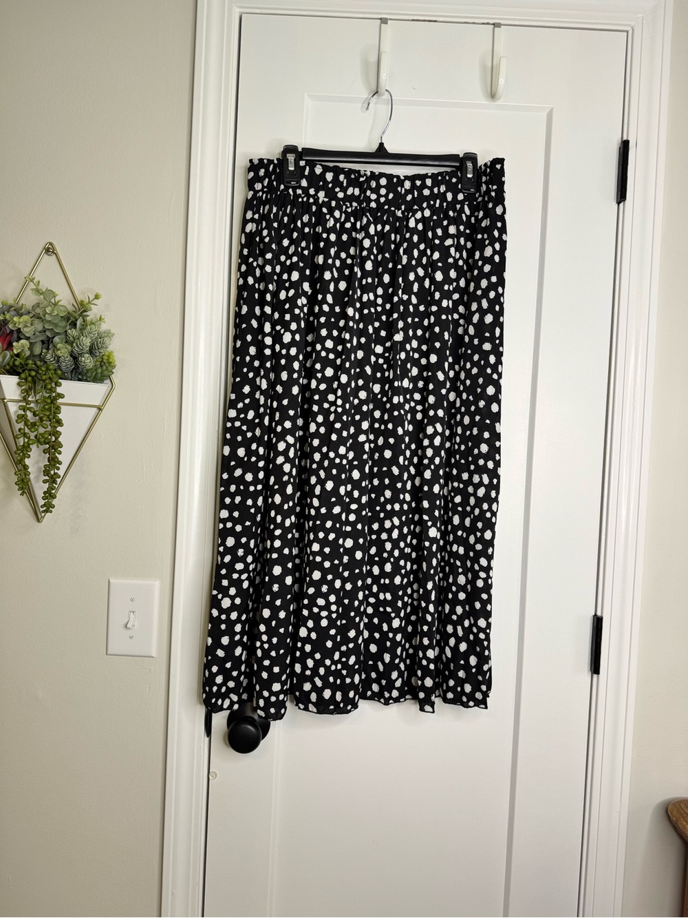 Black/White Polka Dot skirt
